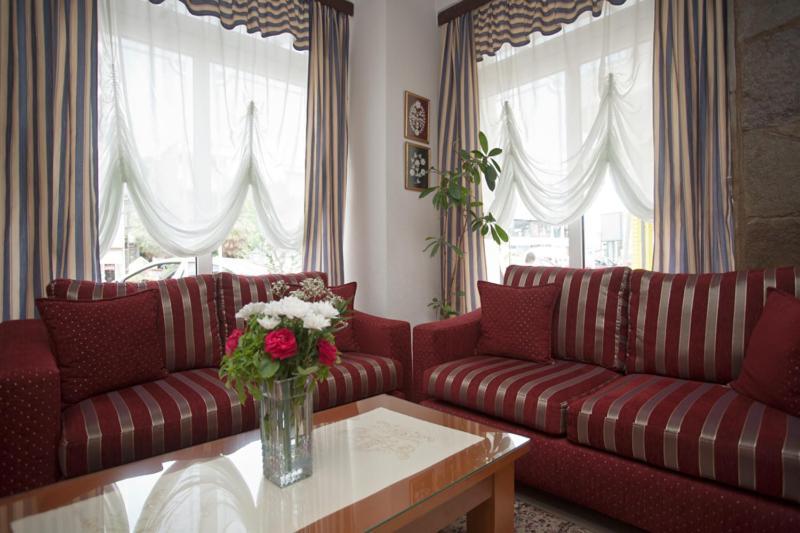 Olympos Hotel โคโมทินี ภายนอก รูปภาพ